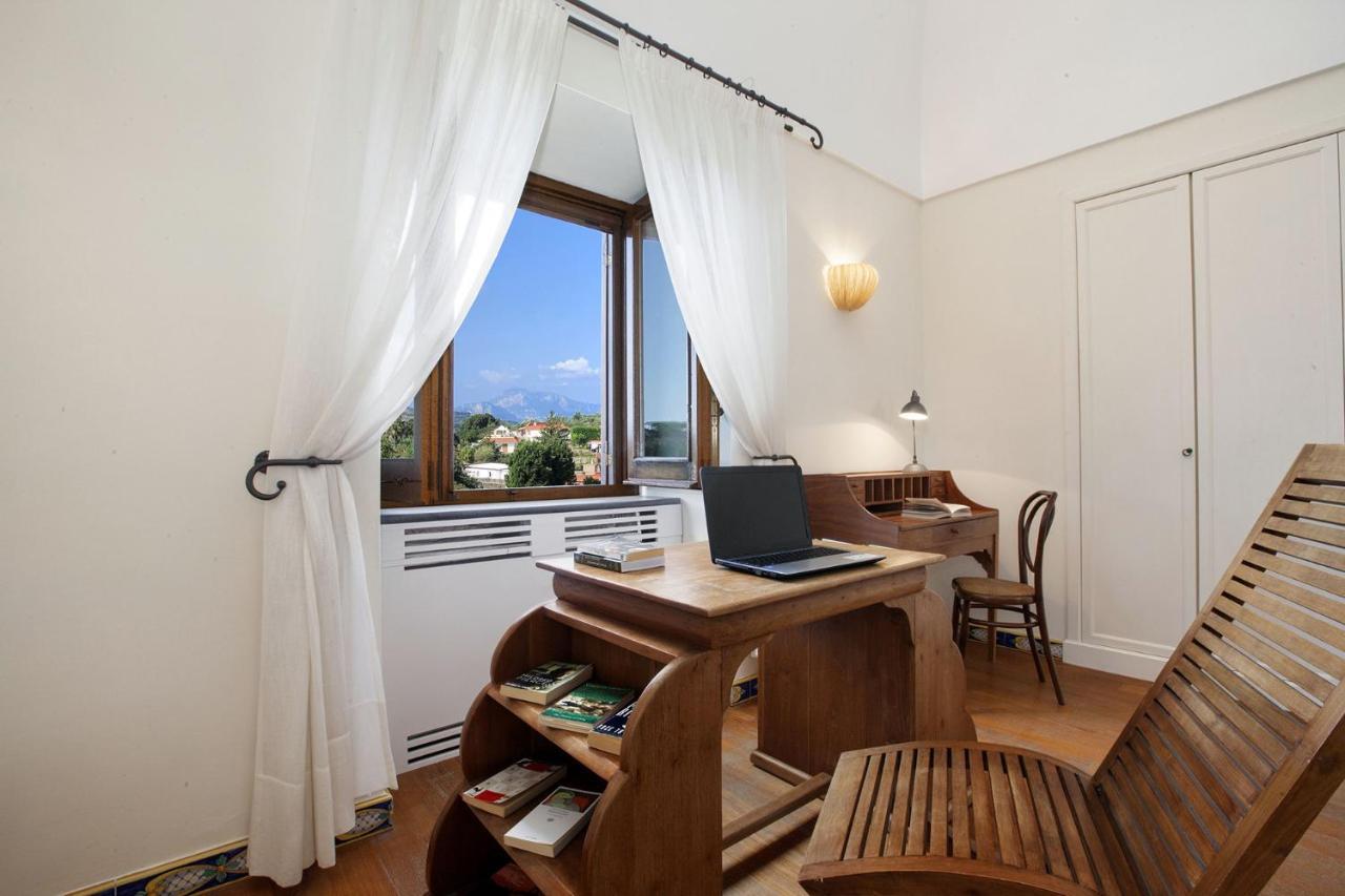 Amore Rentals - Residence Bosco SantʼAgata sui Due Golfi Exterior foto