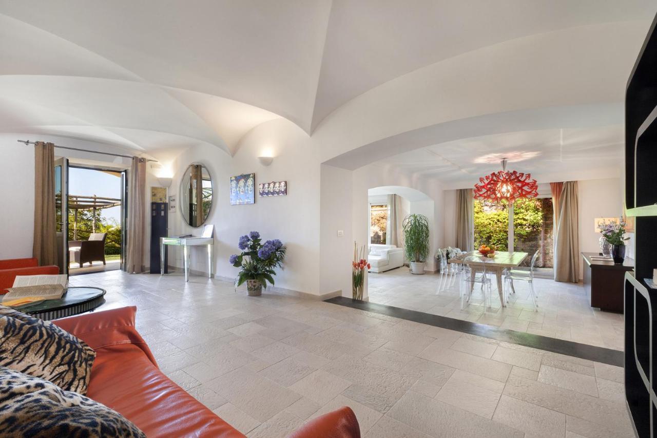 Amore Rentals - Residence Bosco SantʼAgata sui Due Golfi Exterior foto